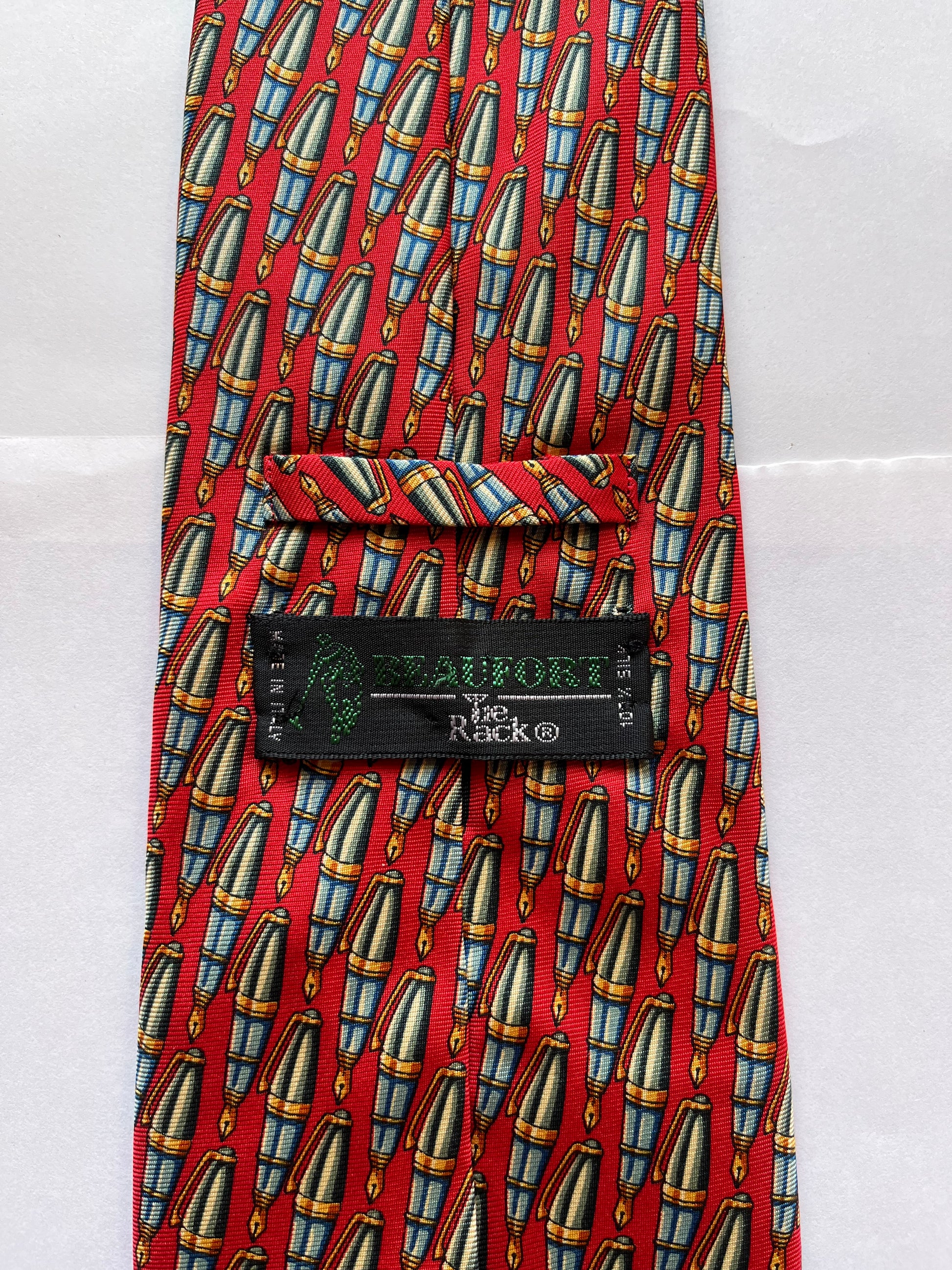 Pen pattern 100% silk tie made in Italy
