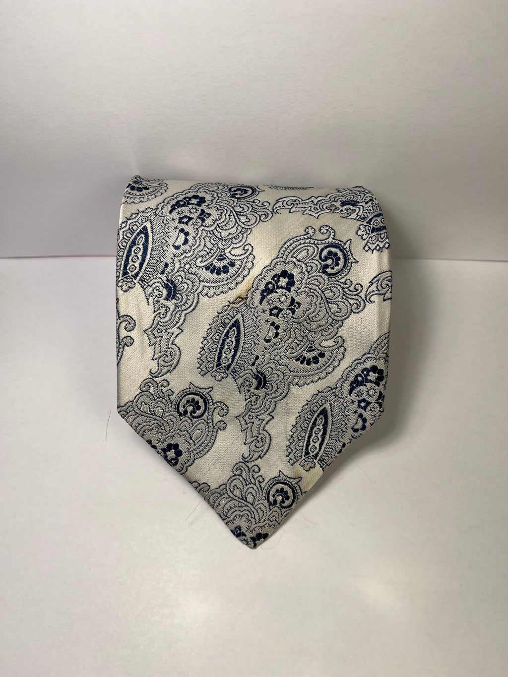 White & Black patterned tie